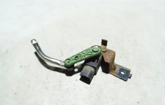 Volkswagen Scirocco Headlight/headlamp level sensor 3C0907503