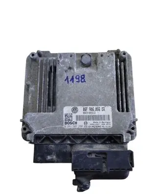 Skoda Octavia Mk2 (1Z) Engine control unit/module 06F906056ER 0261S02260