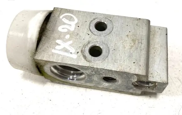 Hyundai ix20 Air conditioning (A/C) expansion valve F108YN9AB F108YN9AB01 52363990