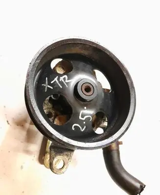 Nissan X-Trail T30 Power steering pump 49293046 8H305