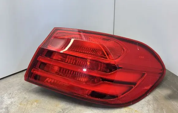 BMW 4 F32 F33 Rear/tail lights 7296100