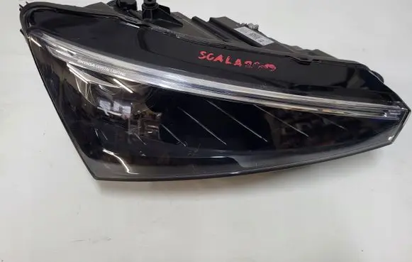 Skoda Citigo Headlight/headlamp 657941016A