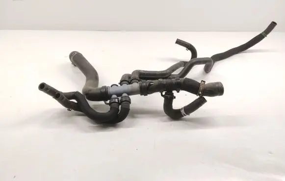 Renault Latitude (L70) Engine coolant pipe/hose 