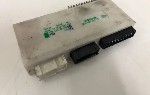 BMW 5 E39 Comfort/convenience module 61358376641 8376641