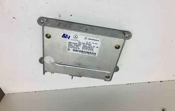 Mercedes-Benz E W211 Bluetooth control unit module A2118702726 DM70310336 UH03MM01PV