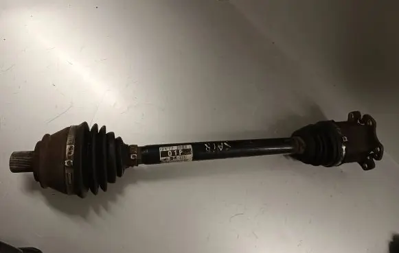Audi A8 S8 D3 4E Front driveshaft 4E0407271P