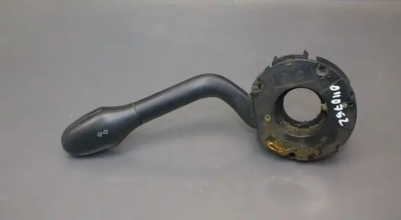 Volkswagen Polo III 6N 6N2 6NF Indicator stalk
