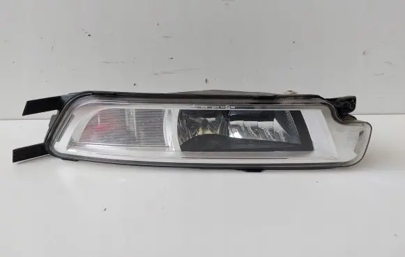 Volkswagen PASSAT B8 Front fog light 3G0941662