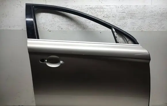 Volvo XC60 Front door