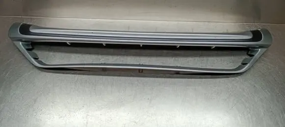 Volvo V60 Front bumper lip 31373248
