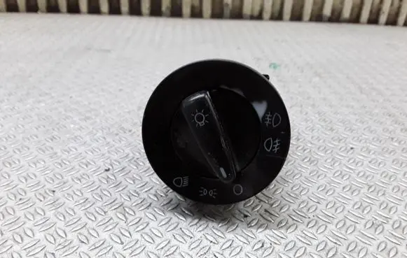 Volkswagen PASSAT B5 Light switch 1C0941531A