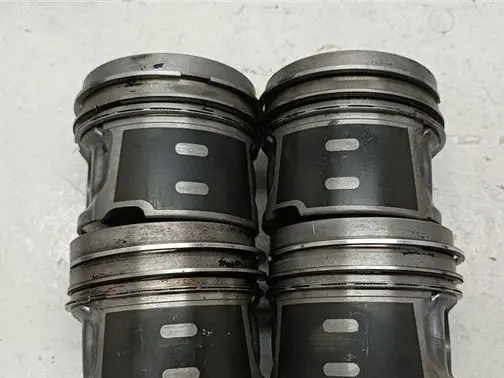 Citroen C4 II Picasso Piston 