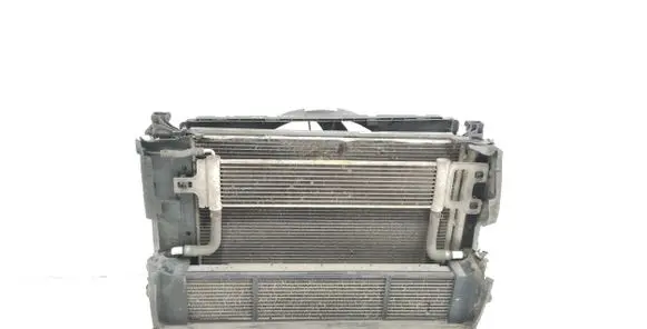 Mercedes-Benz B W246 W242 Radiator set A2049066802 A2465000354