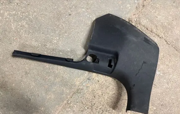 Audi A5 8T 8F Foot area side trim 8T1867271E