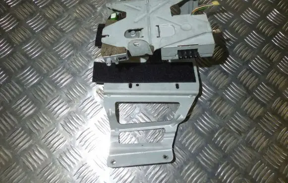 Mercedes-Benz GL X164 Sliding door lock A2038275642