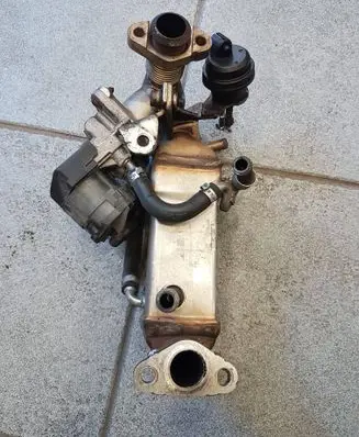 BMW X5 E70 EGR valve cooler 7805446 150310