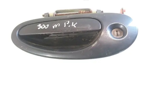 Chrysler 300M Front door exterior handle 24737P