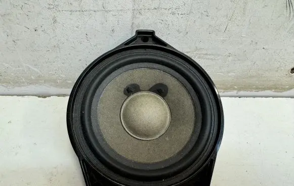 Mercedes-Benz C AMG W205 Parcel shelf speaker A2058200402