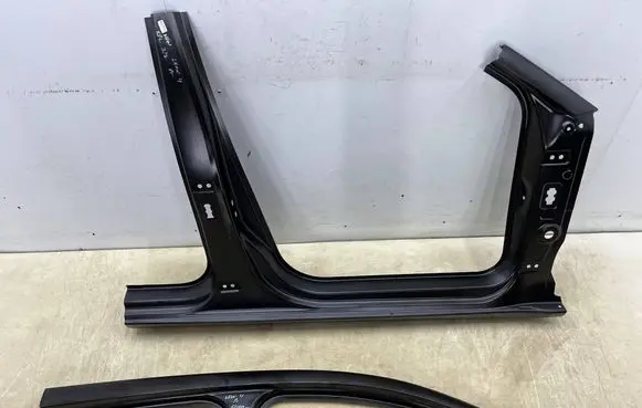 Seat Leon IV Side car body part 5fe809606e
