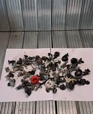 Nuts/bolts