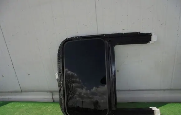 Sunroof set