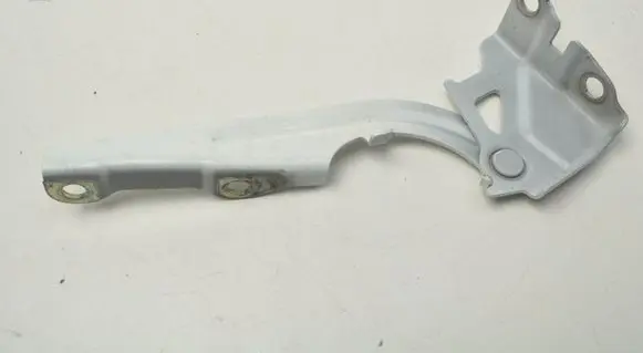 Isuzu D-Max Engine bonnet/hood hinges 