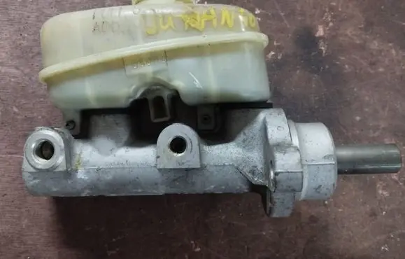 Dodge Durango I Master brake cylinder