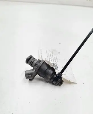 Audi A3 S3 A3 Sportback 8P Fuel injector 06A906031BT