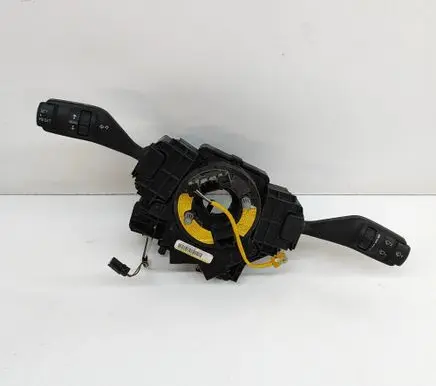 Ford Focus Indicator stalk 4M5T13N064DH 3M5T6475AE