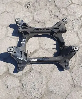 Audi Q7 4L Front subframe 7L0499314