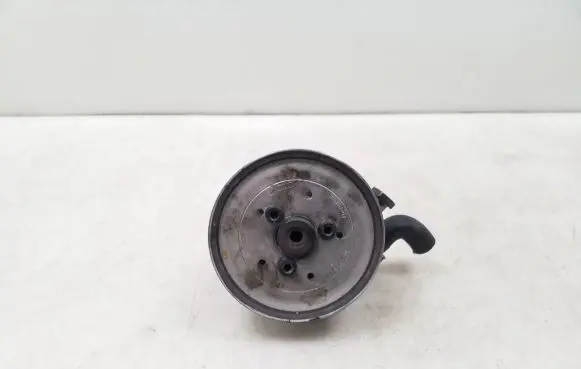 Audi A6 S6 C5 4B Power steering pump 4B0145155R