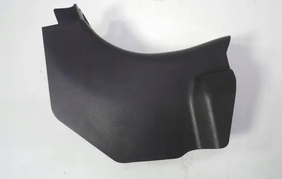 Foot area side trim