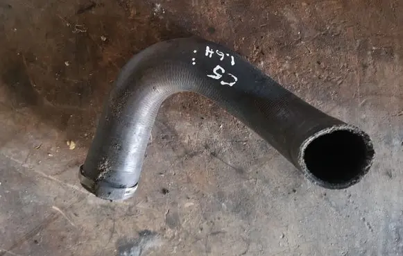 Citroen C5 Engine coolant pipe/hose