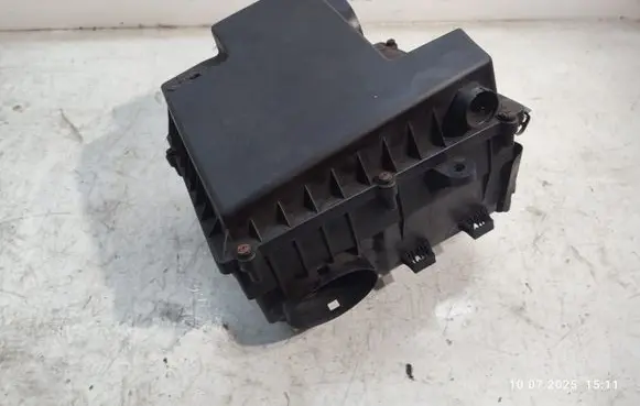 Volkswagen Amarok Air filter box