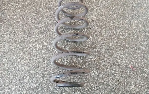 Toyota Auris 150 Rear coil spring