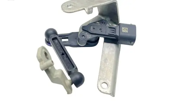 Rear air suspension level height sensor