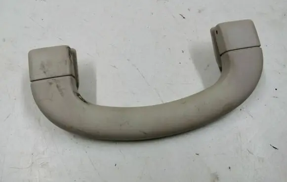 Front interior roof grab handle