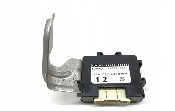 Toyota RAV 4 (XA50) Other dashboard 8963042120
