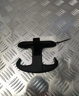 Audi A6 S6 C7 4G Tie down hook / loop 4G5867615