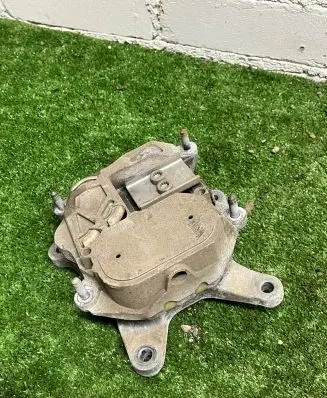 Audi Q7 4M Engine mount bracket 4M0399153AF