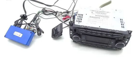 Jeep Commander Radio/CD/DVD/GPS head unit P05064067AF