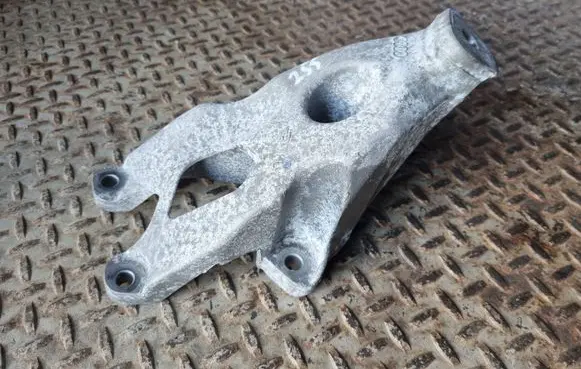 Audi A5 8T 8F Engine mounting bracket 8K0199307BP