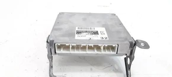 Toyota Corolla E120 E130 Engine control unit/module
