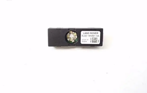 Jaguar F-Pace Aerial antenna amplifier BJ3218K891AA