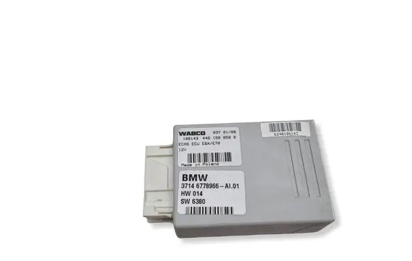 BMW X5 E70 Air suspension control unit module (rear) 6778966 37146778966
