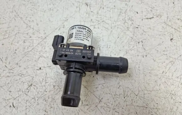 Ford Escape IV Coolant heater control valve LX6118495 JU5A18469 LX6118495AAC