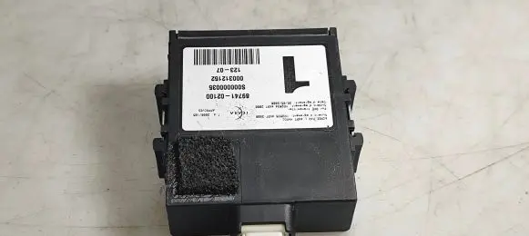 Toyota Auris 150 Door control unit/module 8974102100 S000000035 000312152