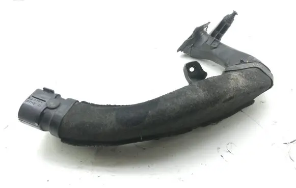 Land Rover Freelander 2 - LR2 Air intake duct part 6G929A675BC