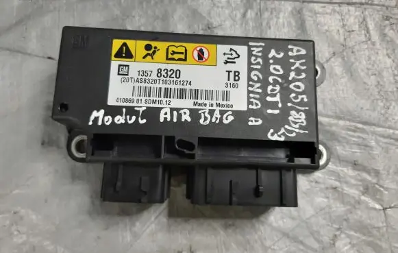 Opel Insignia A Airbag control unit/module 13578320