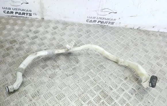 BMW 5 F10 F11 Window washer liquid tank fill tube 7203270